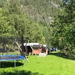 Semesterbostad In With Wifi Vraliosen