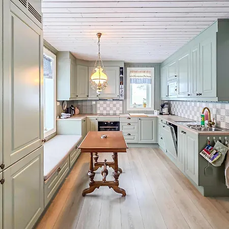 Tatil Evi In With Wifi Vraliosen